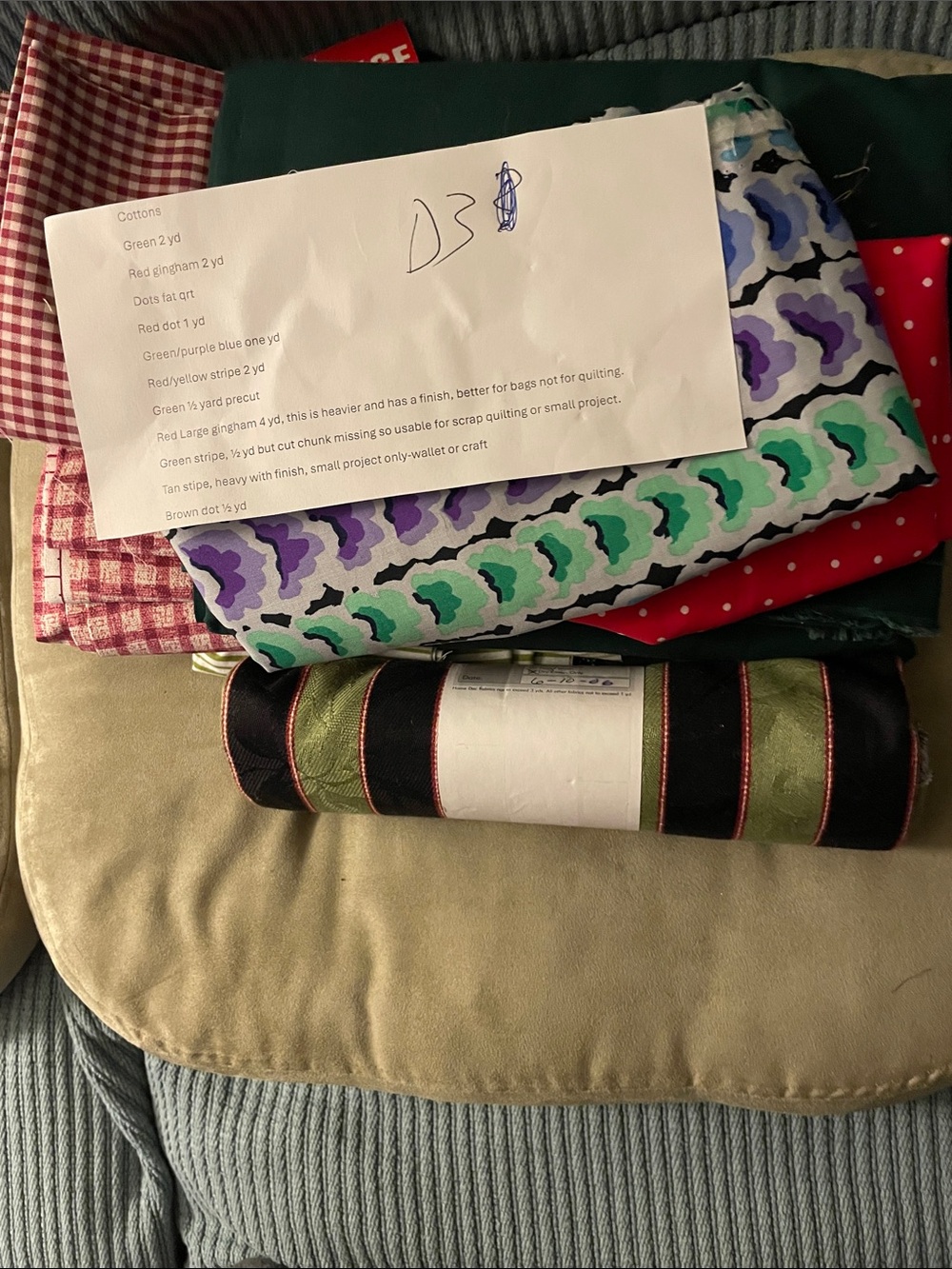 4-5 LB MIXED FABRIC BUNDLE • USABLE PIECES • CRAFT & SEWING D3 - Picture 2 of 12